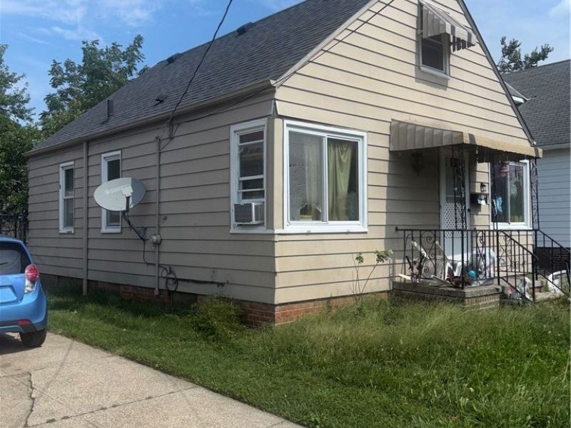 19507 Muskoka Avenue, Euclid, OH 44119 Photo 2