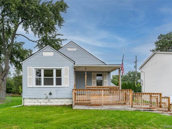 5790 Savoy Drive , Waterford Township, Mi 48327