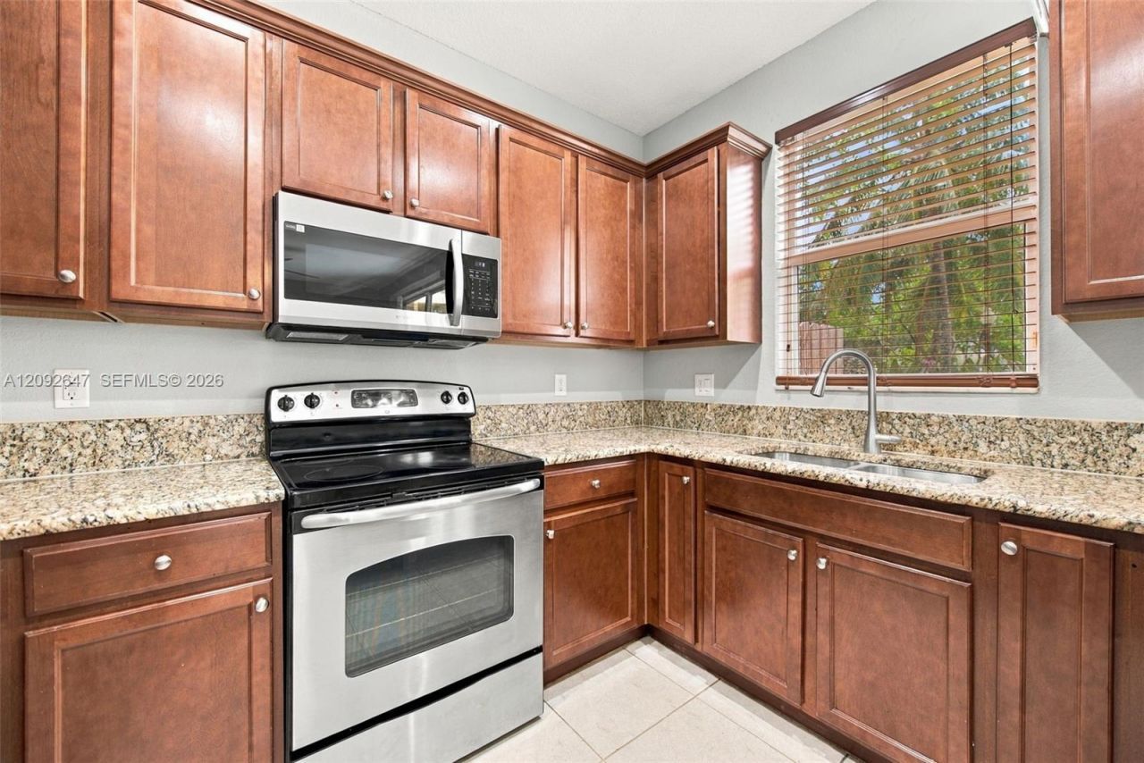 12436 NW Emerald Creek Mnr , Plantation, FL 33325 Photo