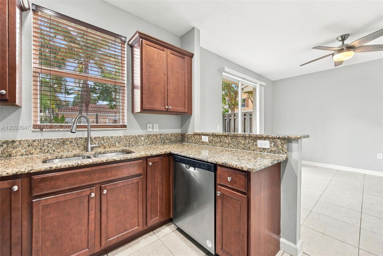 12436 NW Emerald Creek Mnr , Plantation, FL 33325 Photo