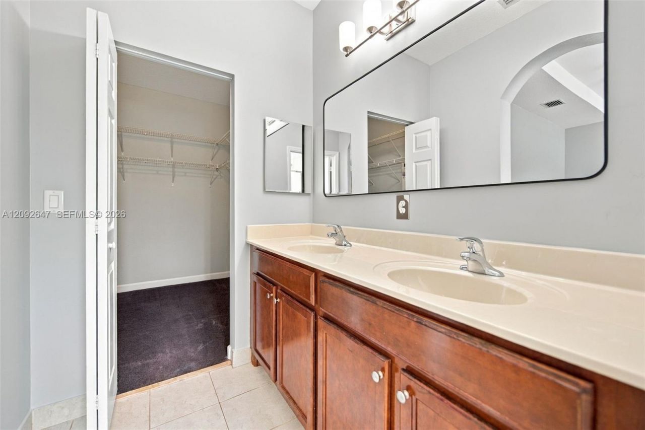 12436 NW Emerald Creek Mnr , Plantation, FL 33325 Photo