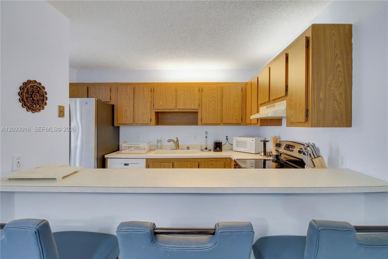 825 Center St , Unit 14B, Jupiter, FL 33458 Photo