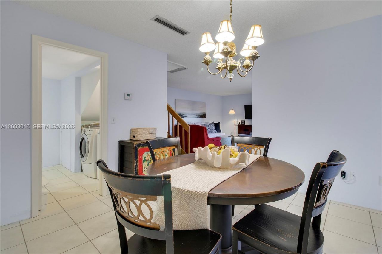 825 Center St , Unit 14B, Jupiter, FL 33458 Photo