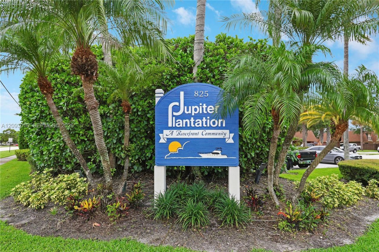 825 Center St , Unit 14B, Jupiter, FL 33458 Photo