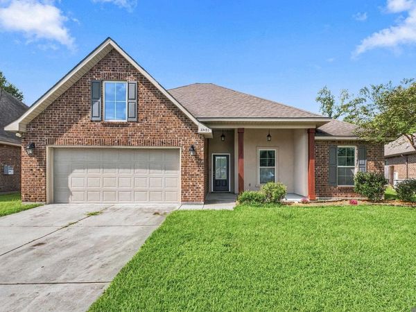 39193 Majestic Wood Ave, Gonzales, LA 70737