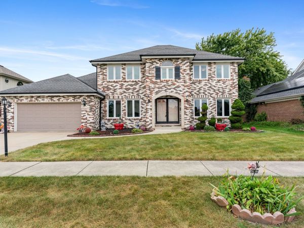 15020 Landings Lane , Oak Forest, IL 60452