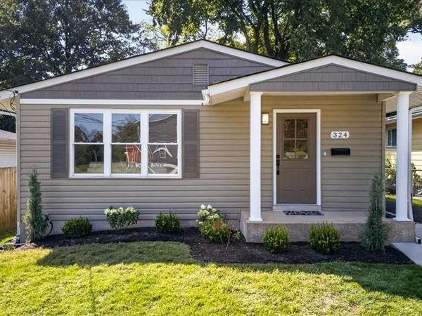 324 E Clinton Place, Kirkwood, MO 63122
