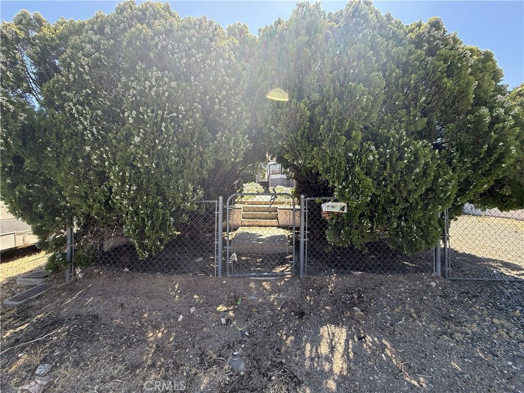 5024 Shawnee, Weldon, CA 93283 Main Photo