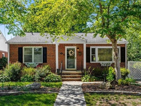 110 Mayflower Drive , Greensboro, NC 27403