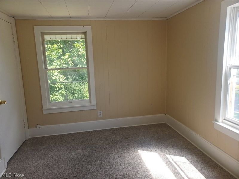 660 4th Street SW, Warren, OH 44483 Photo 5