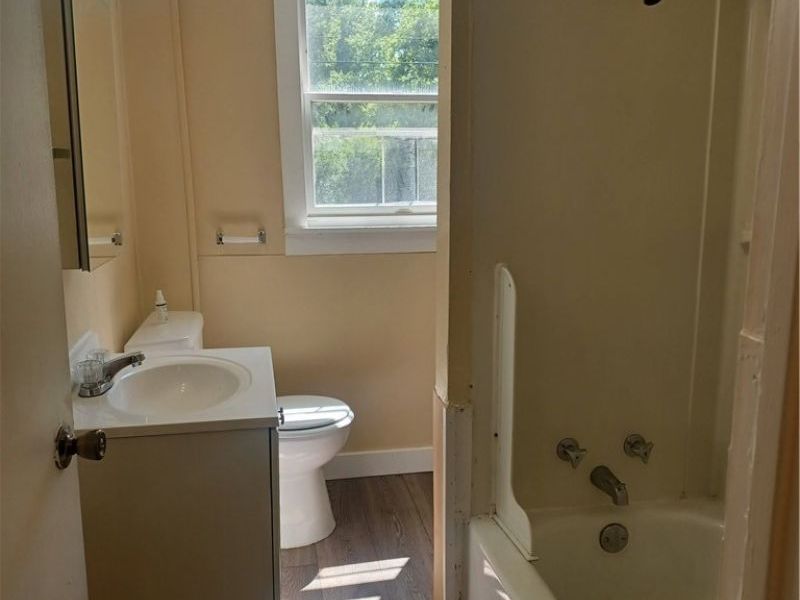 660 4th Street SW, Warren, OH 44483 Photo 7
