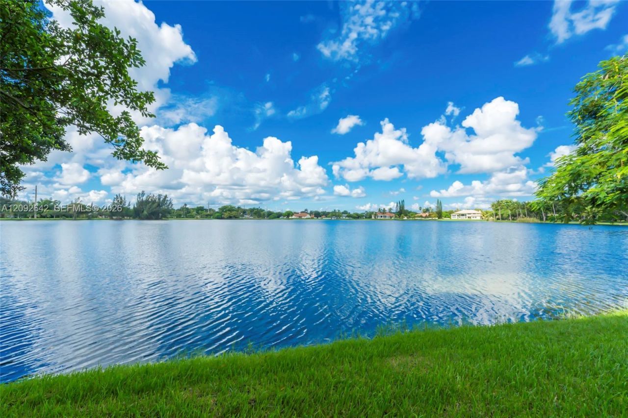 1201 Bristol Ave, Davie, FL 33325 Photo