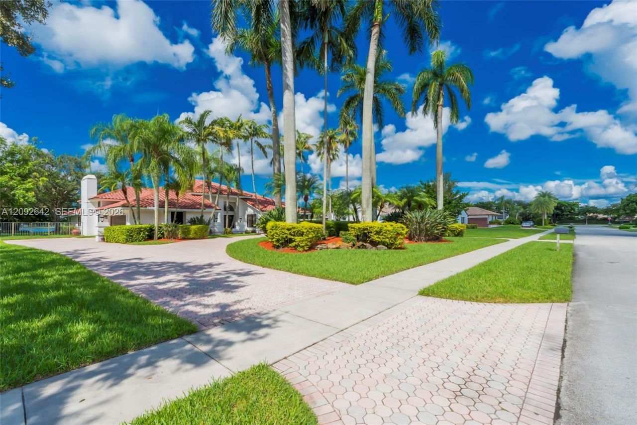 1201 Bristol Ave, Davie, FL 33325 Photo