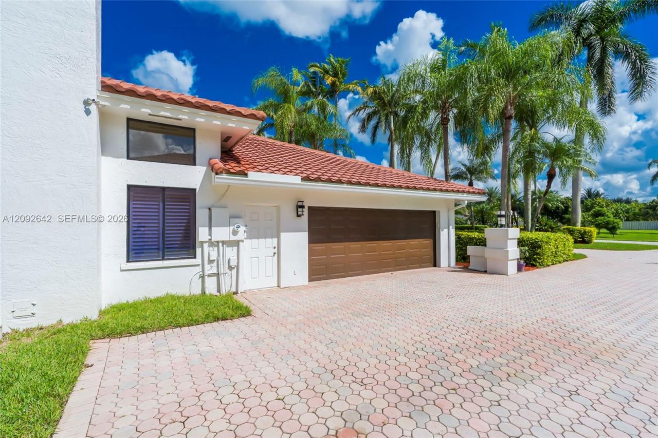 1201 Bristol Ave, Davie, FL 33325 Photo
