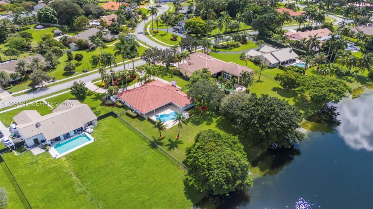 1201 Bristol Ave, Davie, FL 33325 Photo