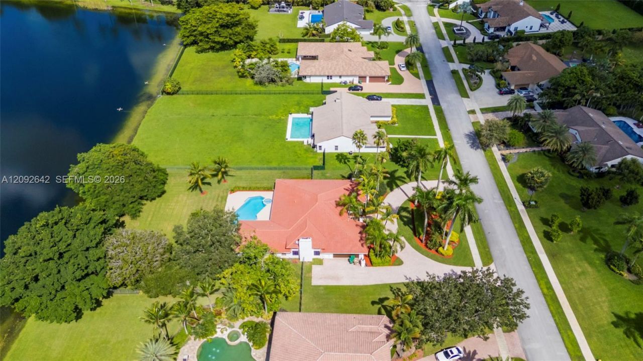 1201 Bristol Ave, Davie, FL 33325 Photo
