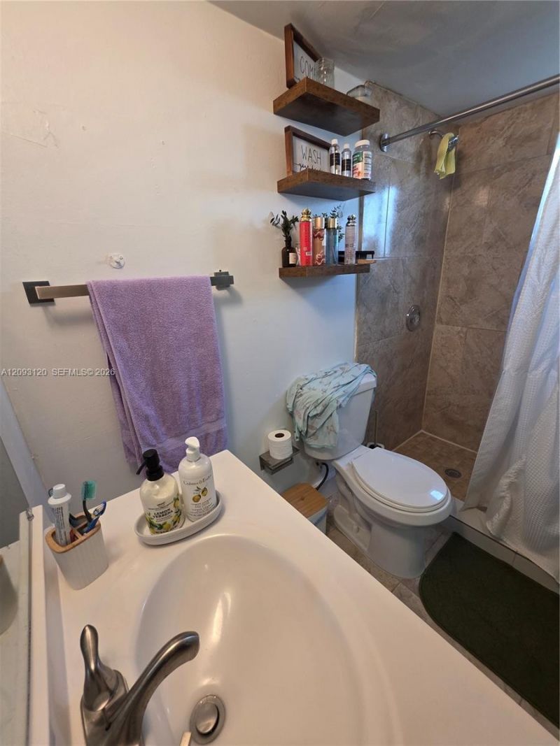 7673 W 29th Ln, Unit 102-47, Hialeah, FL 33018 Photo