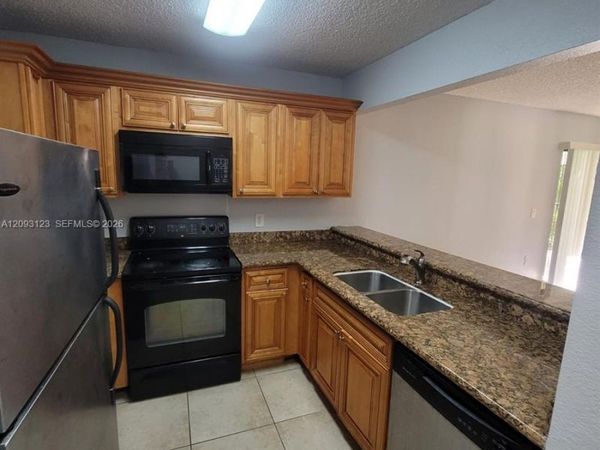 1545 Lake Crystal Dr , Unit H, West Palm Beach, FL 33411