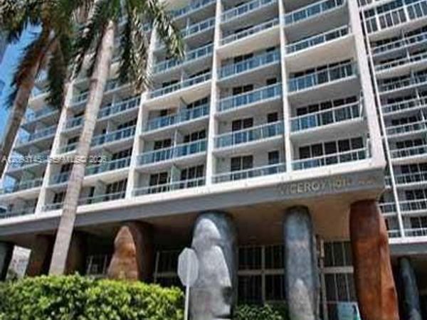 485 Brickell Ave , Unit 1809, Miami, FL 33131