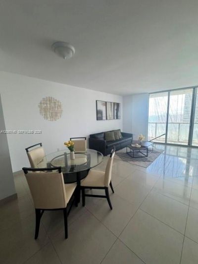 485 Brickell Ave , Unit 1809, Miami, FL 33131 Photo