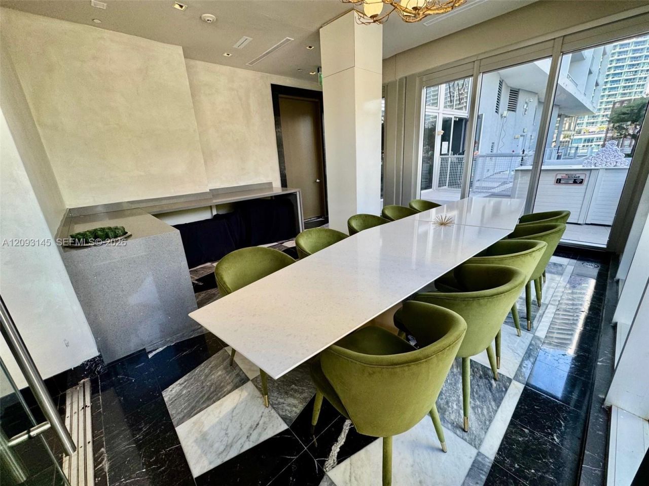 485 Brickell Ave , Unit 1809, Miami, FL 33131 Photo