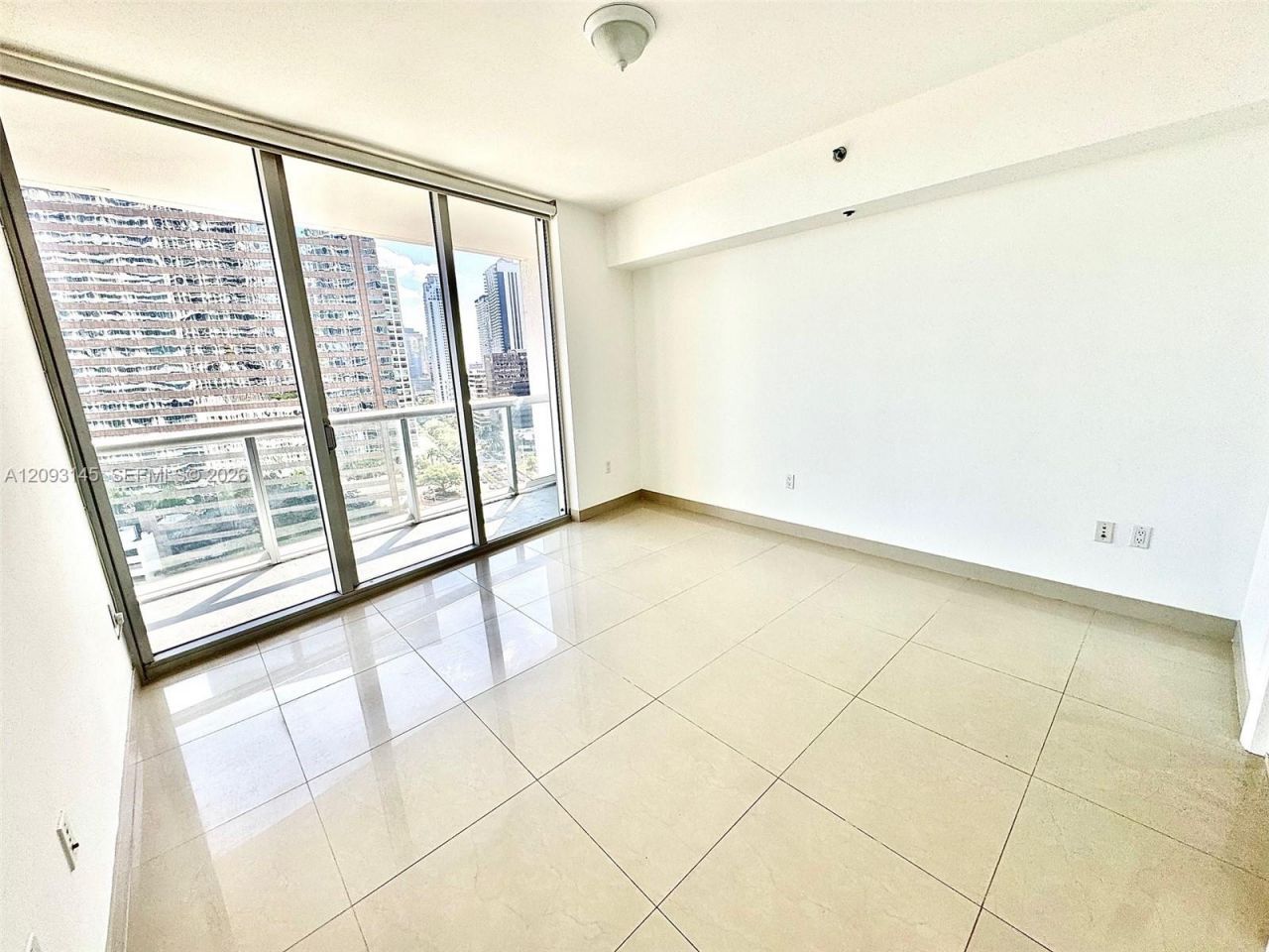 485 Brickell Ave , Unit 1809, Miami, FL 33131 Photo