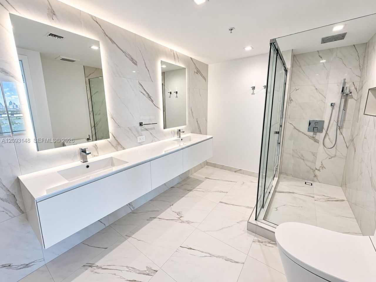 1170 E Hallandale Beach Blvd, Unit 1901, Hallandale Beach, FL 33009 Photo