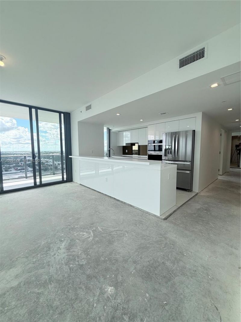 1170 E Hallandale Beach Blvd, Unit 1901, Hallandale Beach, FL 33009 Photo