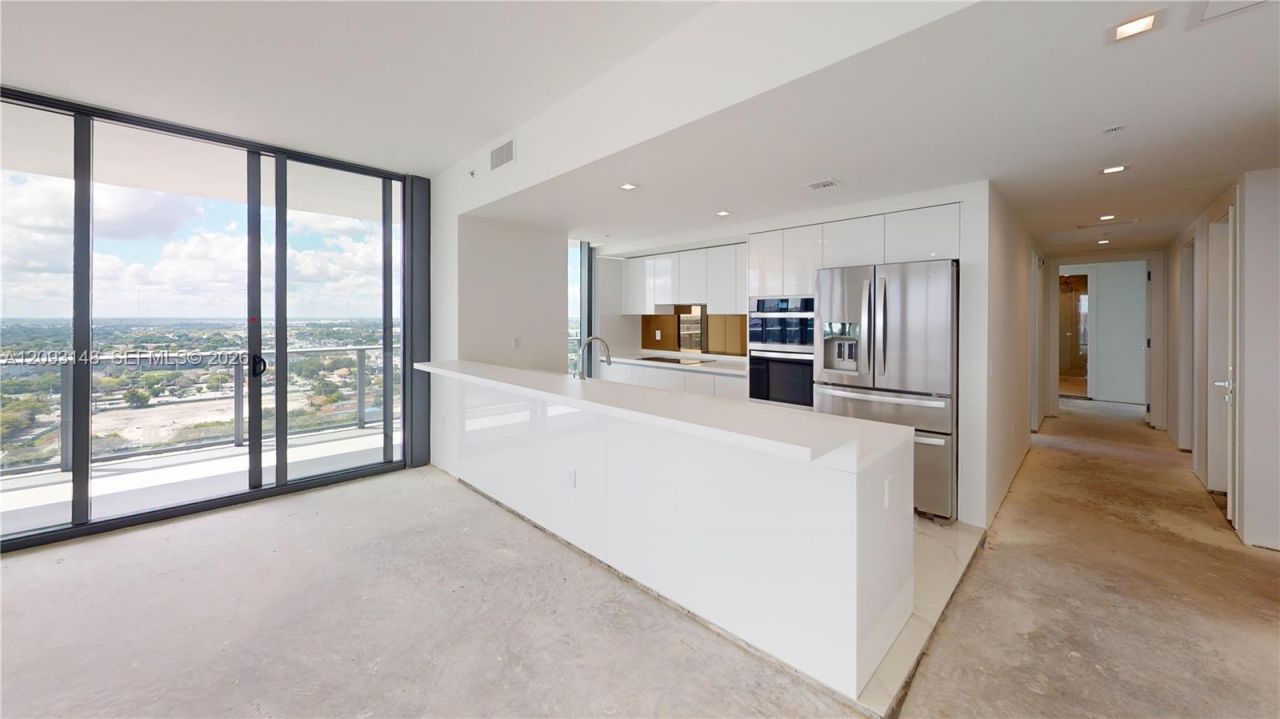 1170 E Hallandale Beach Blvd, Unit 1901, Hallandale Beach, FL 33009 Photo