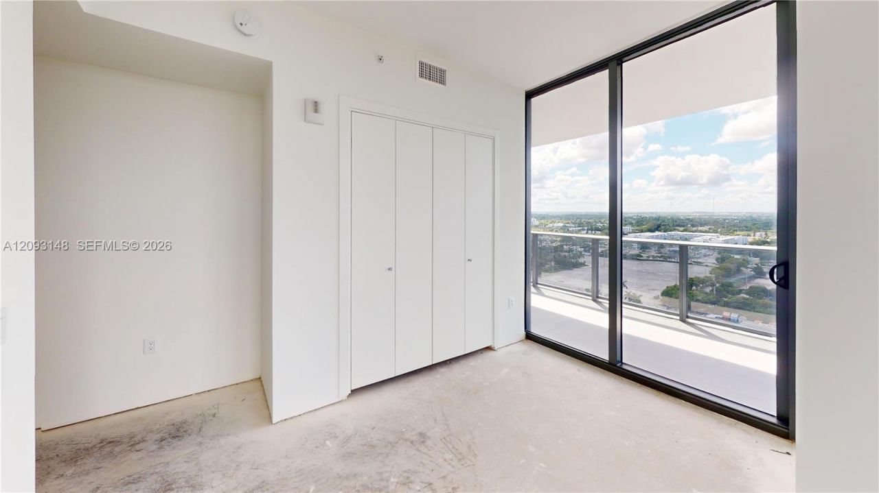 1170 E Hallandale Beach Blvd, Unit 1901, Hallandale Beach, FL 33009 Photo