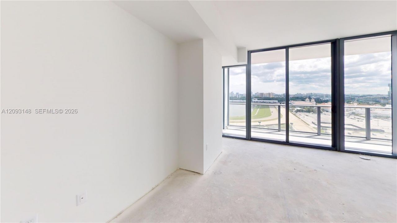 1170 E Hallandale Beach Blvd, Unit 1901, Hallandale Beach, FL 33009 Photo