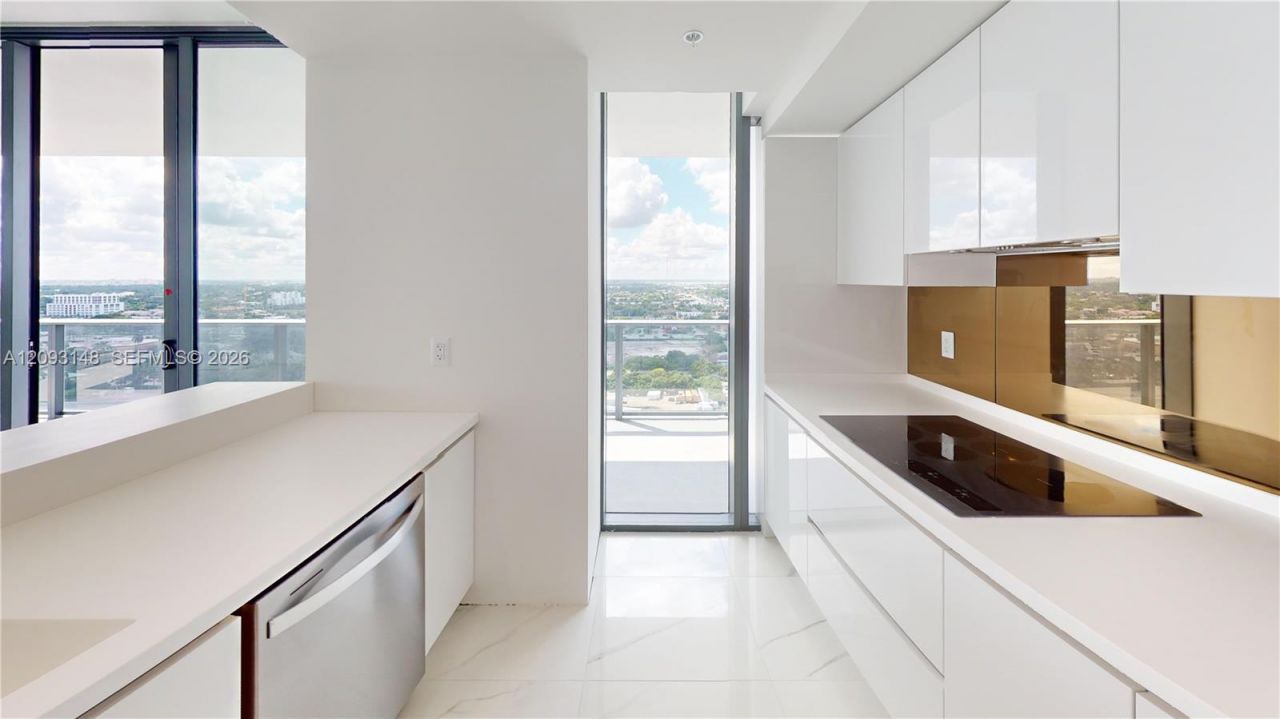 1170 E Hallandale Beach Blvd, Unit 1901, Hallandale Beach, FL 33009 Photo