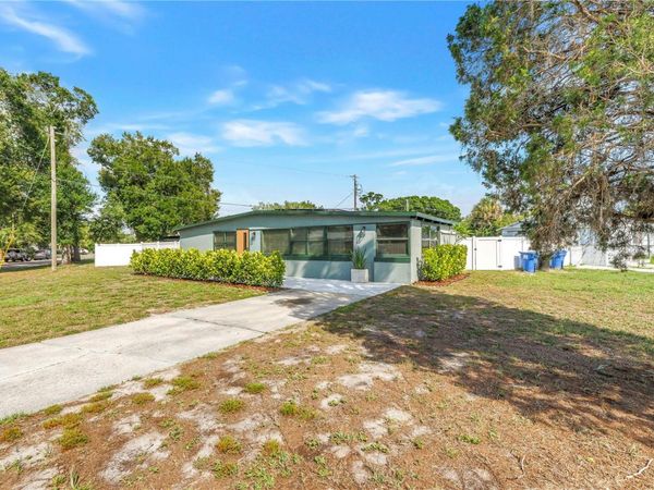 7599 MEADOWLAWN DRIVE N, ST PETERSBURG, FL 33702