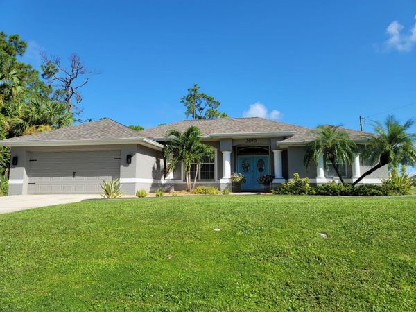 3676 DIAMOND AVENUE , NORTH PORT, FL 34288