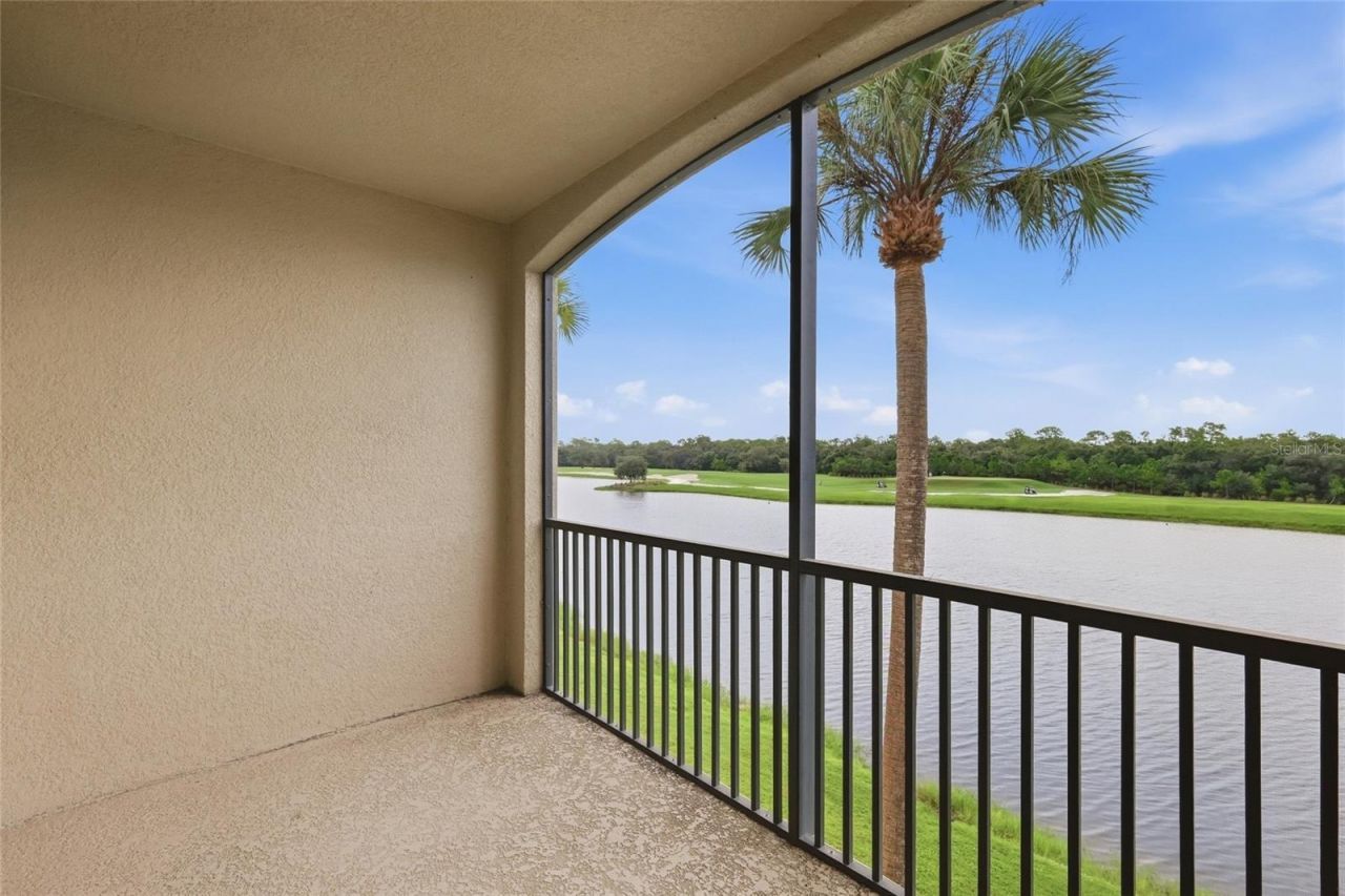 16814 Vardon Terrace , Unit 304, Lakewood Ranch, FL 34211 Photo