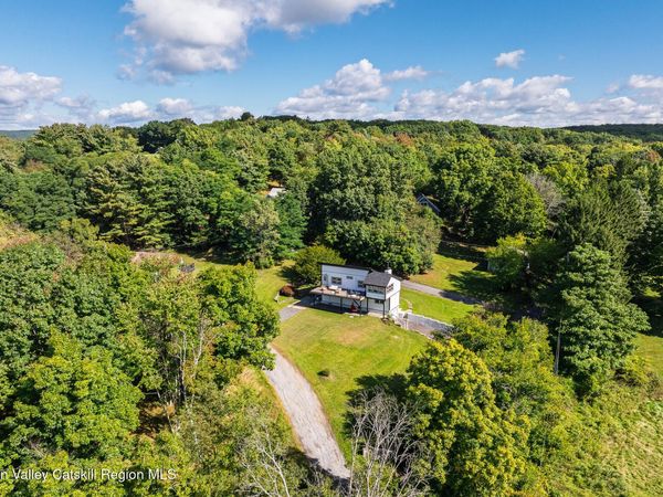 6 Wang Drive, Craryville, NY 12521