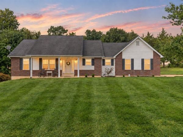 6223 Clover Lake Drive, Cedar Hill, MO 63016