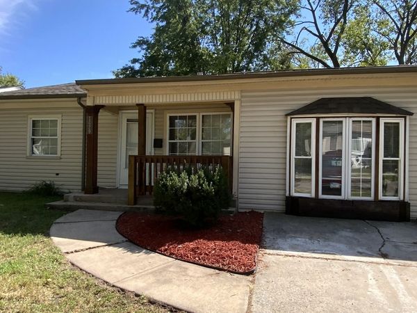 1429 Ambassador Lane, Ford Heights, IL 60411