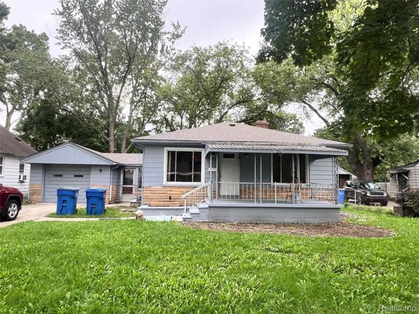 24217 Stewart, Warren, Mi 48089