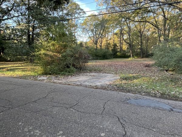 4219 E Ridge Drive, Jackson, MS 39211