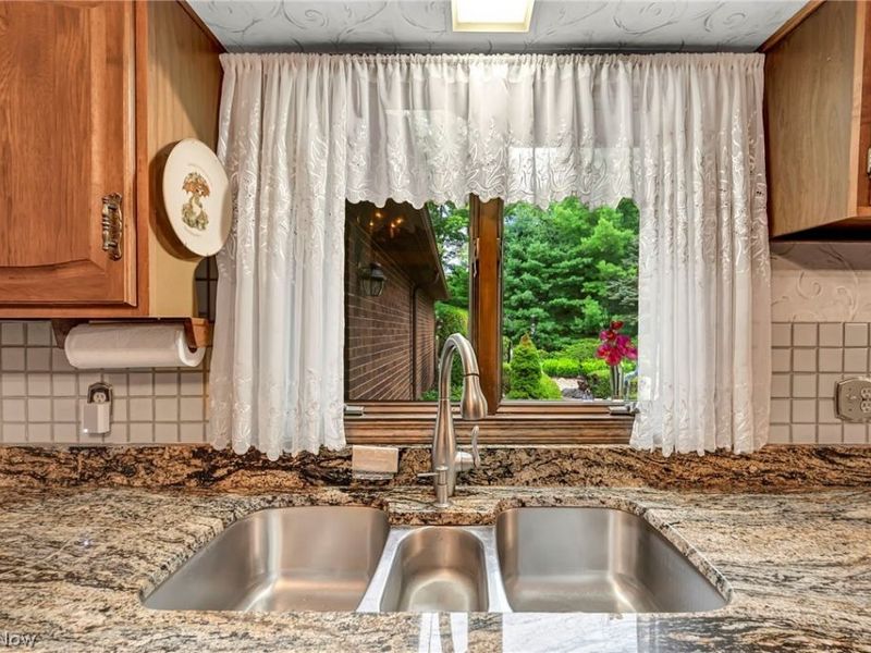 7411 Old Quarry Lane, Brecksville, OH 44141 Photo 21