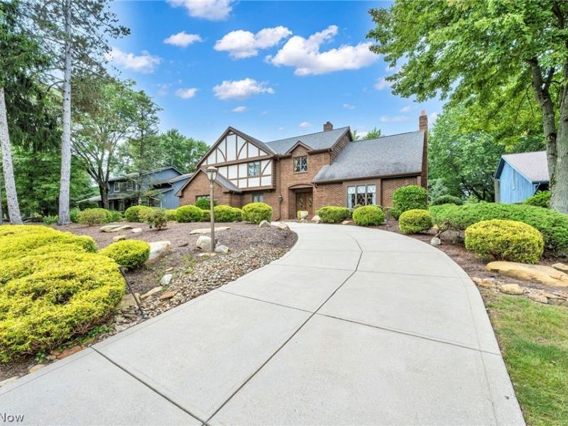 7411 Old Quarry Lane, Brecksville, OH 44141 Photo 5