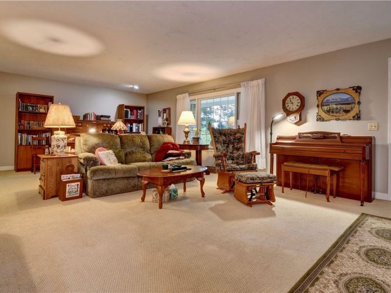 5771 County Road 407, Millersburg, OH 44654 Photo 11