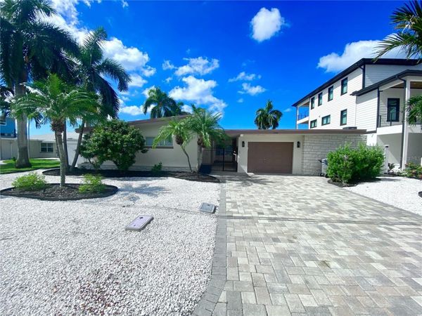 11440 4TH STREET E, TREASURE ISLAND, FL 33706