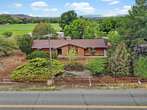 12984 Eckert Estate Road , Eckert, CO 81418