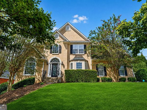 1035 Eagles Brooke Dr, Locust Grove, GA 30248