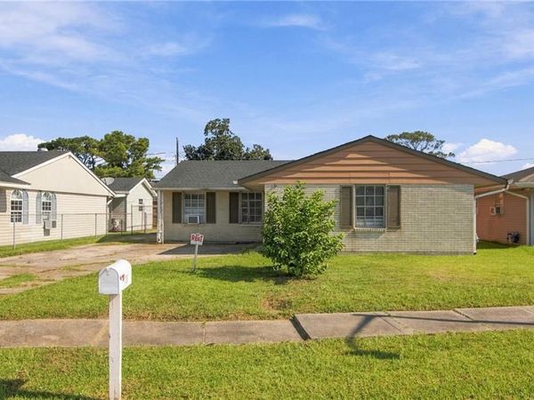 128 JACQUELINE Drive , Avondale, LA 70094