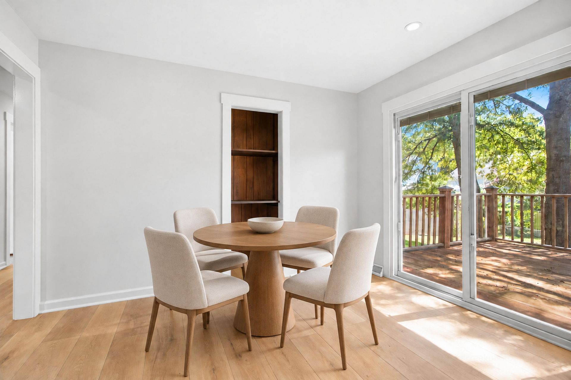 127 Clay Street Photo 13