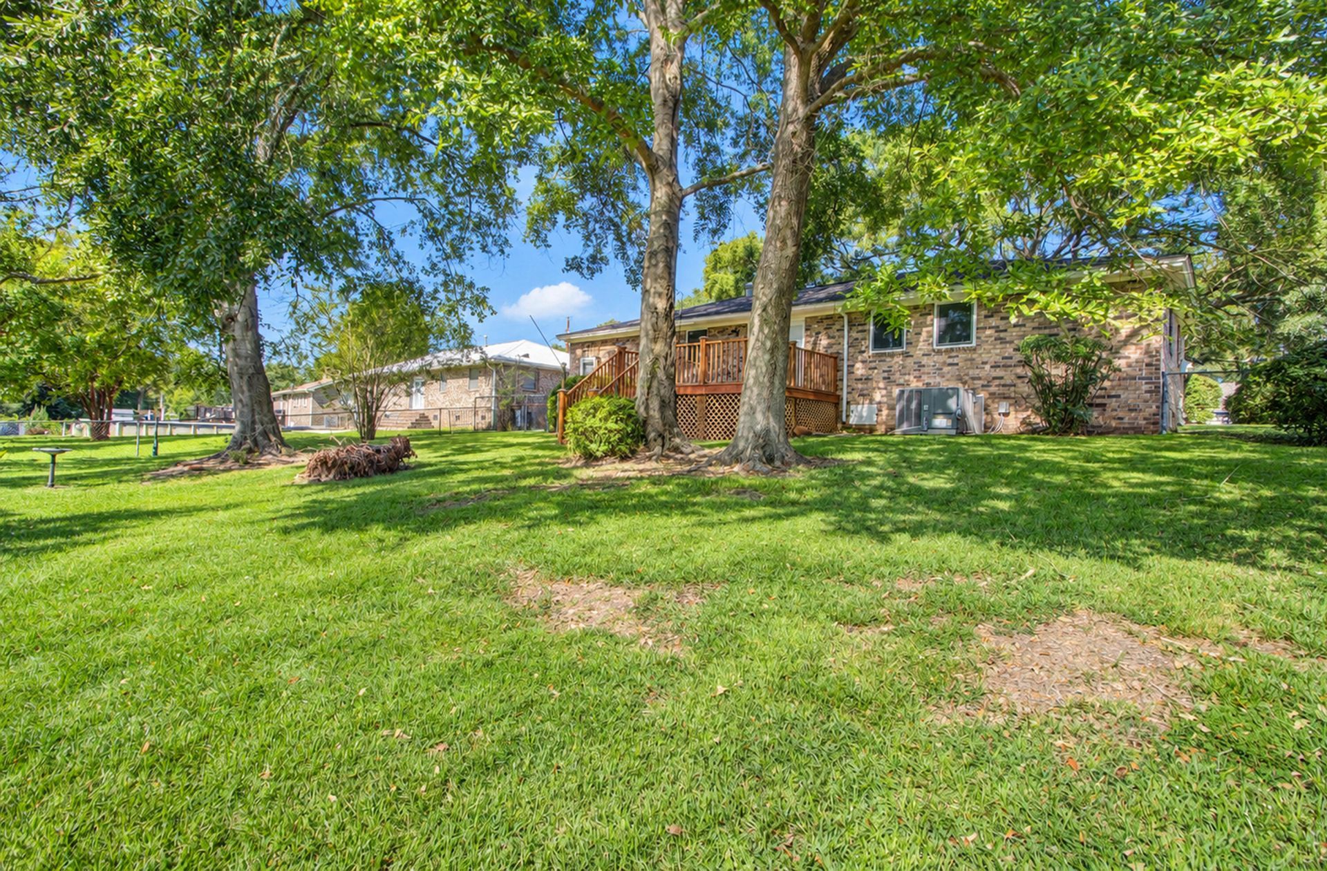 127 Clay Street Photo 34