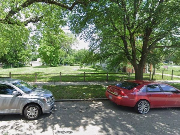 7043 S Lowe Avenue , Chicago, IL 60621